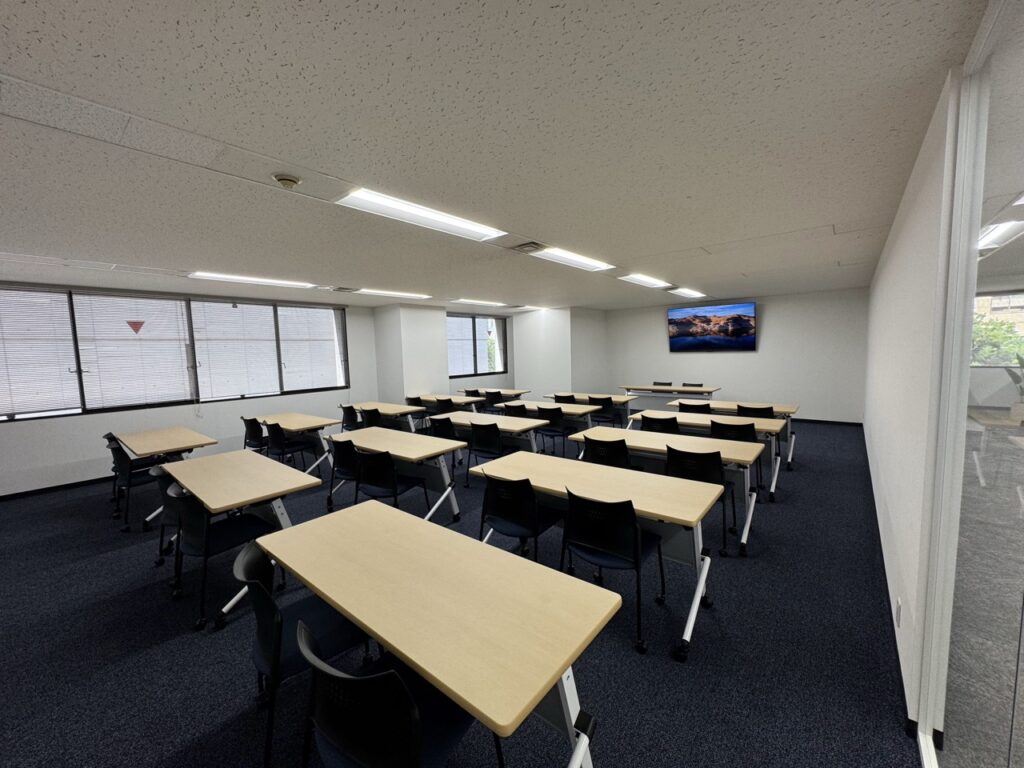 大会議室(DAIMONJI)