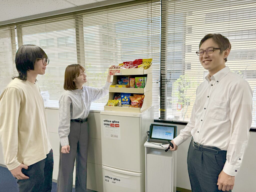 社内コンビニ「オフィスグリコ」を完備