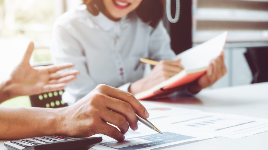 outsourced-payroll-services